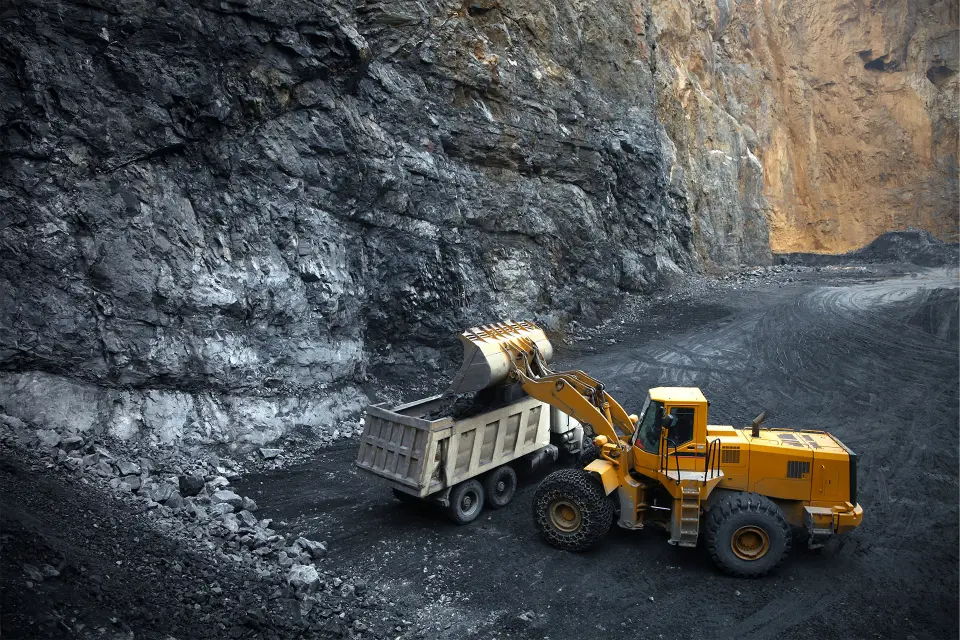 Equipos de perforación de roca para minería